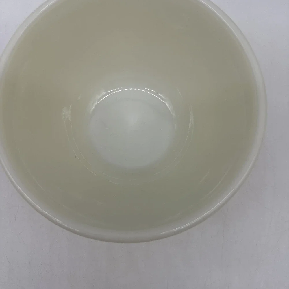 Vintage Pyrex 401 Yellow 1.5 Pint Nested Mixing Bowl